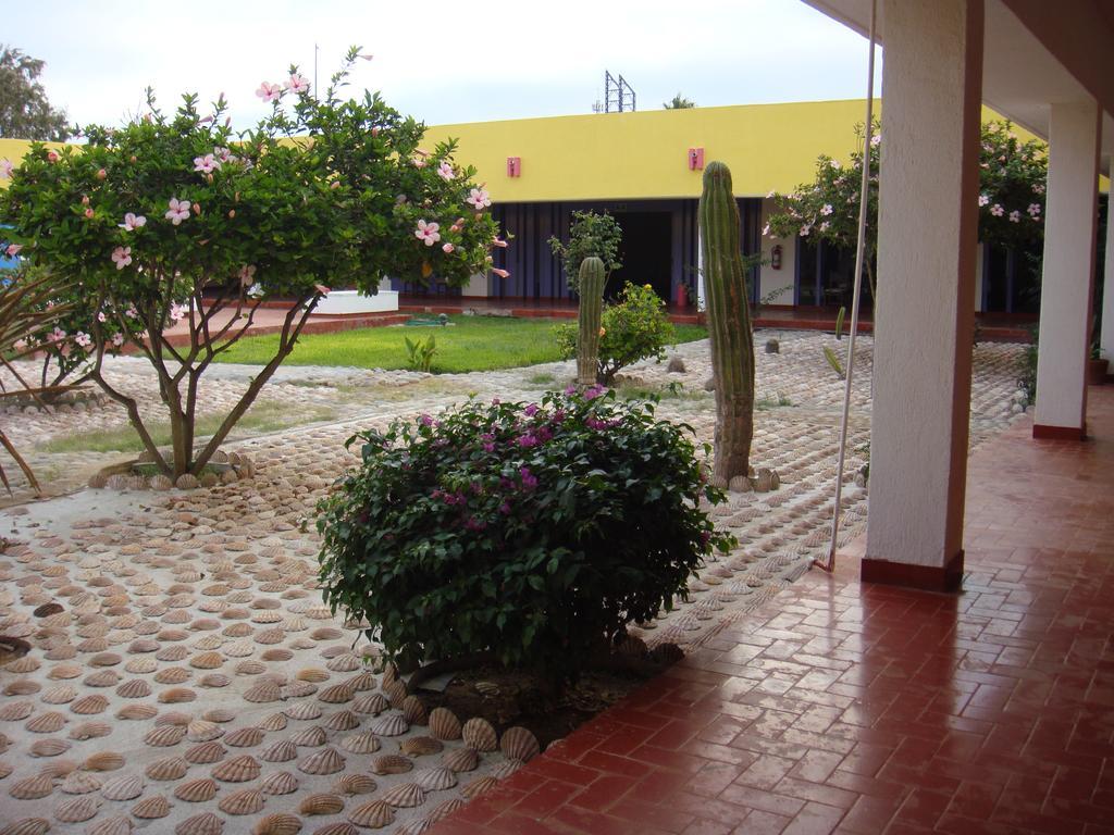 The Halfway Inn Guerrero Negro Εξωτερικό φωτογραφία