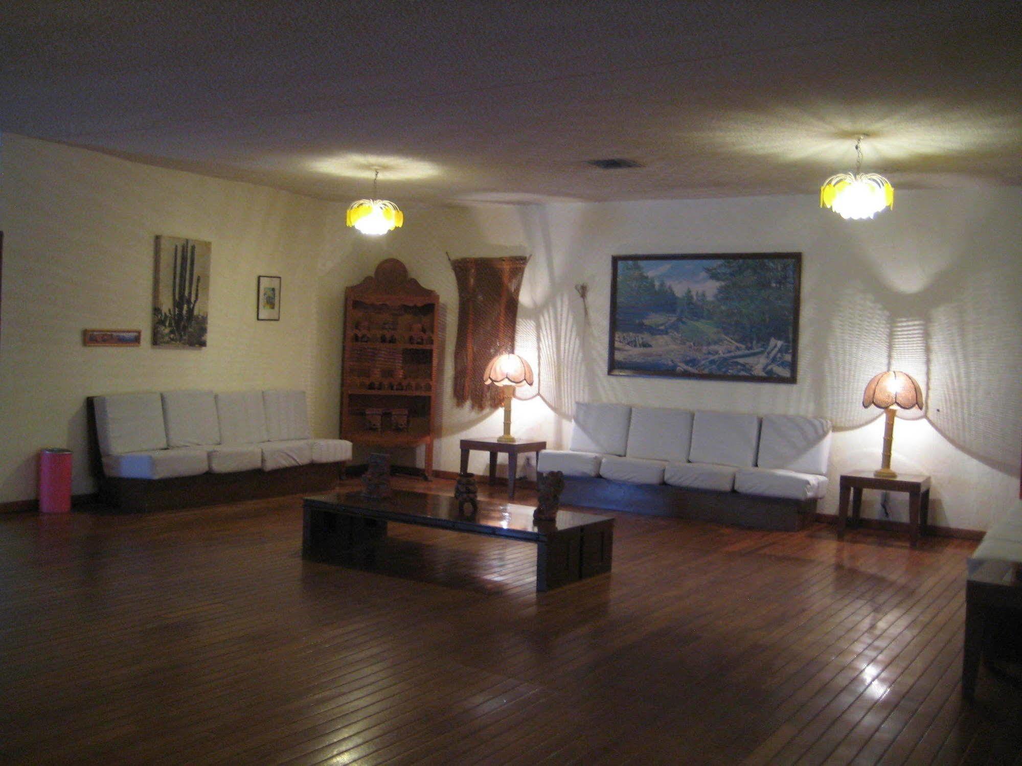 The Halfway Inn Guerrero Negro Εξωτερικό φωτογραφία